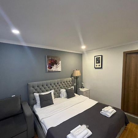 Book Hotel Тбилиси Экстерьер фото