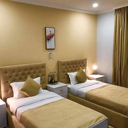 Book Hotel Тбилиси Экстерьер фото