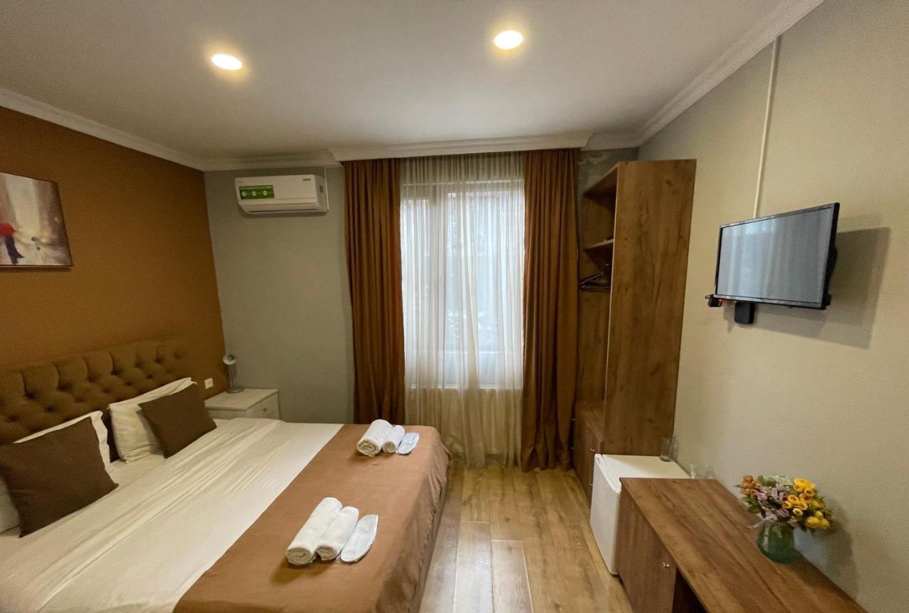 Book Hotel Тбилиси Экстерьер фото