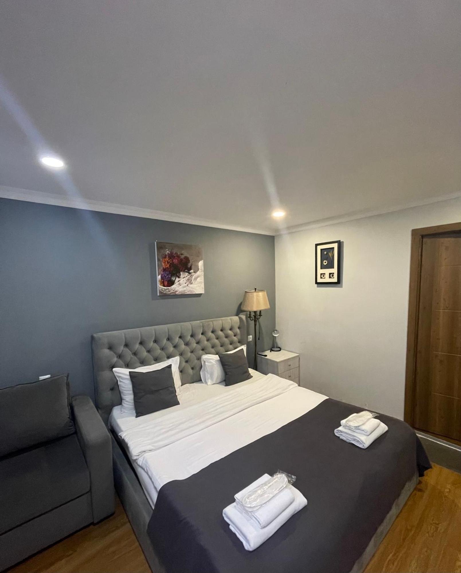 Book Hotel Тбилиси Экстерьер фото